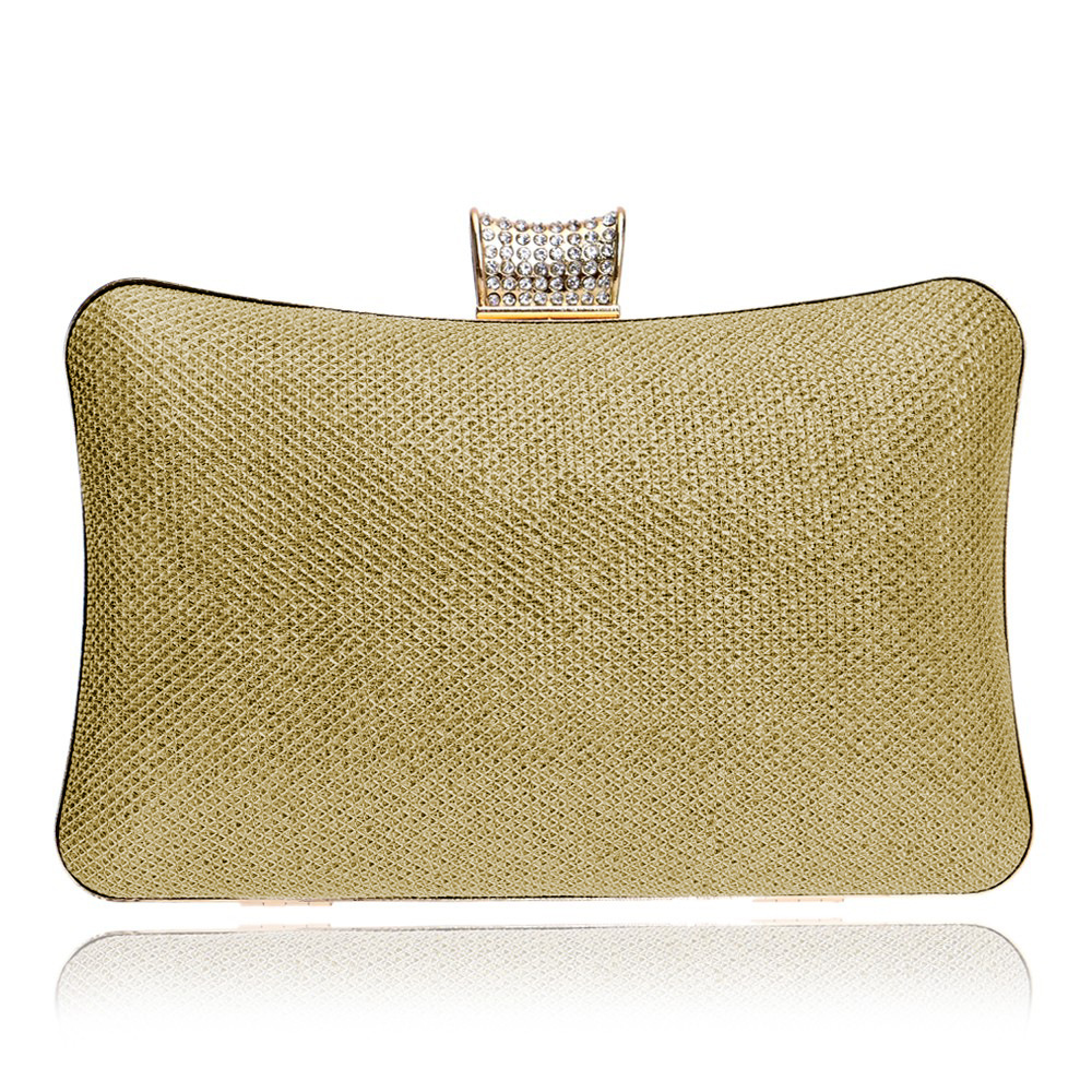 The ultimate guide to choosing a crystal bridal clutch for the wedding